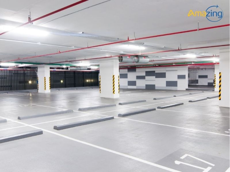 Gửi xe ở hầm Trung tâm Thương mại Vincom Đồng Khởi